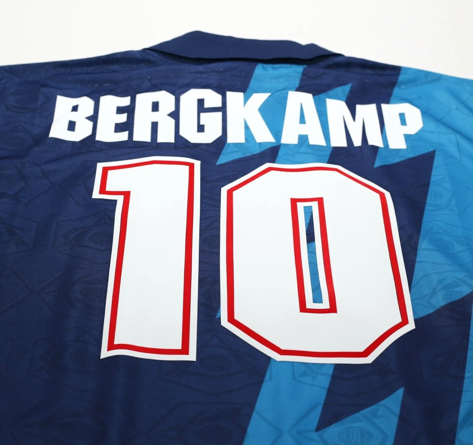 1995/96 BERGKAMP #10 Arsenal Vintage Nike Away SIGNED Football Shirt (XL) BNWOT