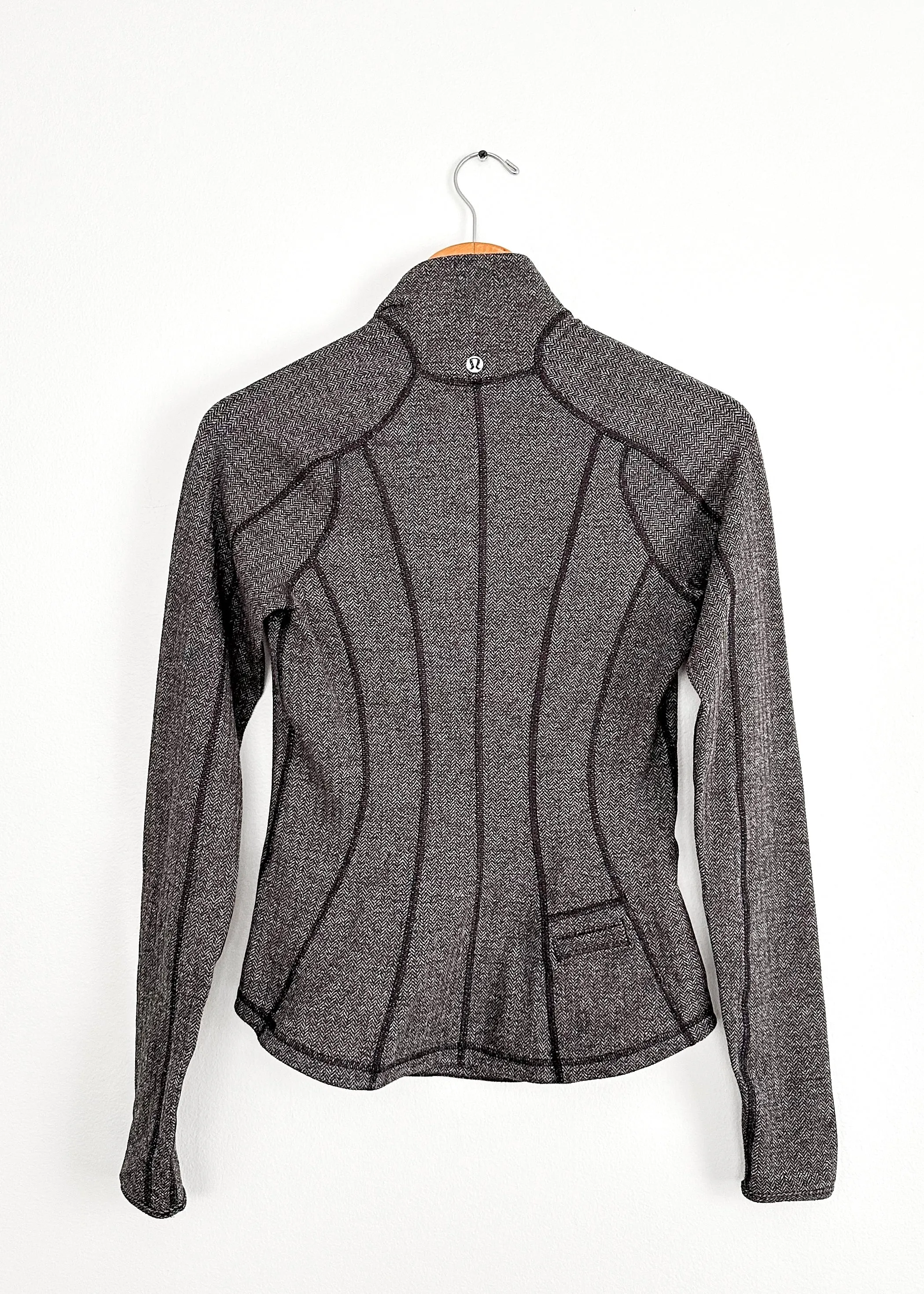 Lululemon Run: U-Turn Pullover Jacket in Herringbone Gray and Black (4)