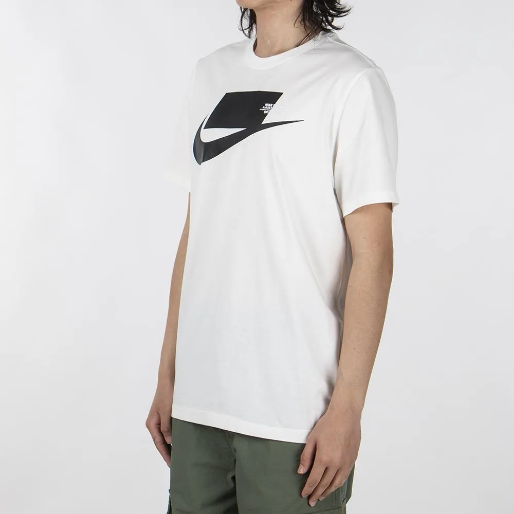 Nike Sportswear T-shirt / Sail