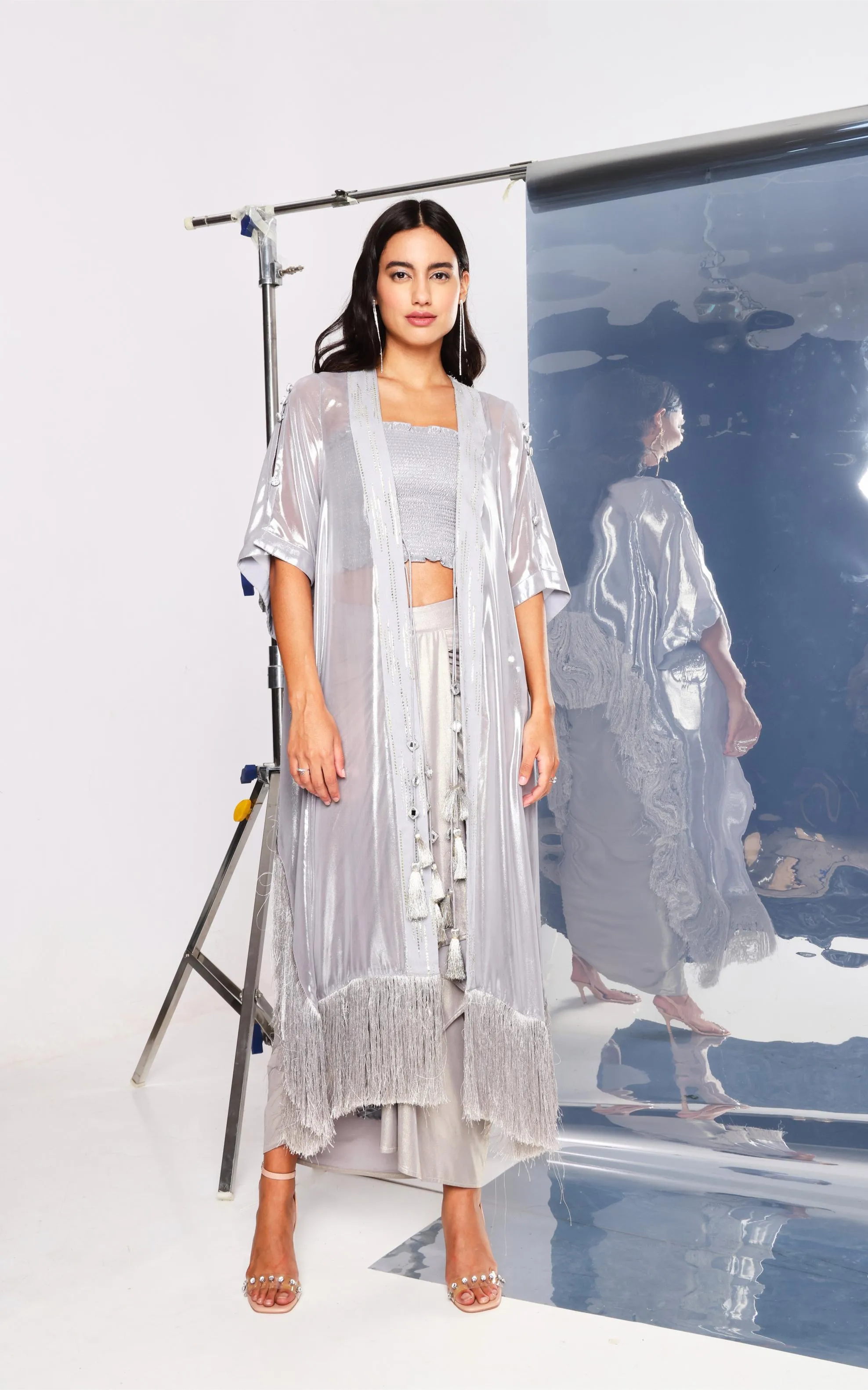 SILVER FRINGE DUSTER