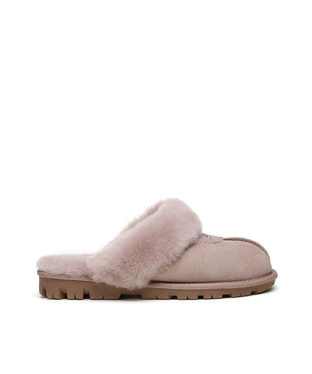 Cozy Womens UGG Scuff Slippers - Plush Sheepskin Indoor Footwear for Ultimate Comfort