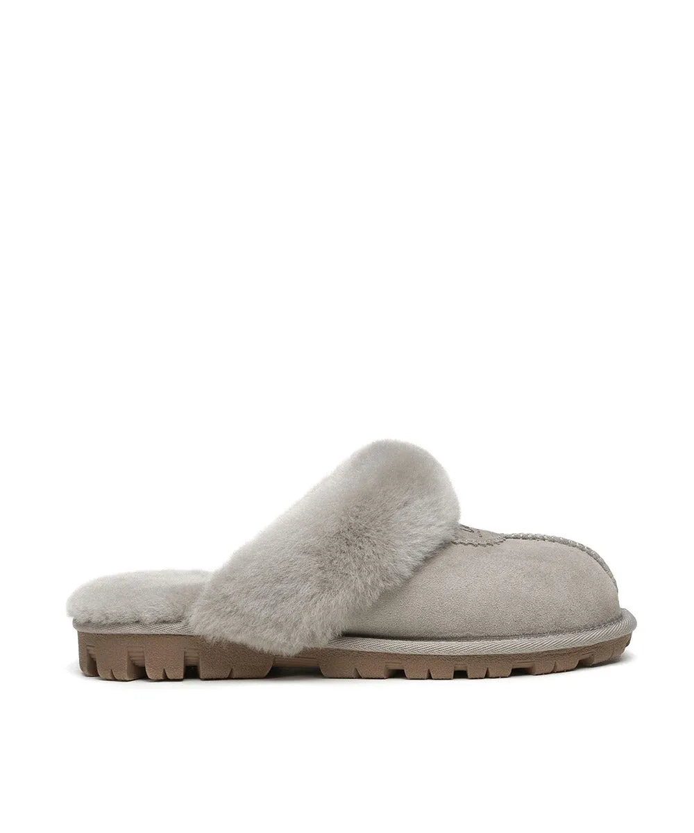 Cozy Womens UGG Scuff Slippers - Plush Sheepskin Indoor Footwear for Ultimate Comfort