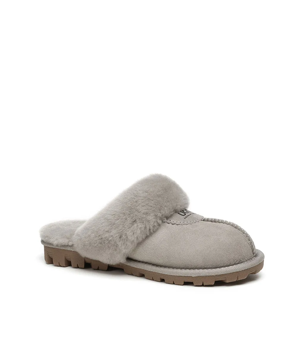 Cozy Womens UGG Scuff Slippers - Plush Sheepskin Indoor Footwear for Ultimate Comfort