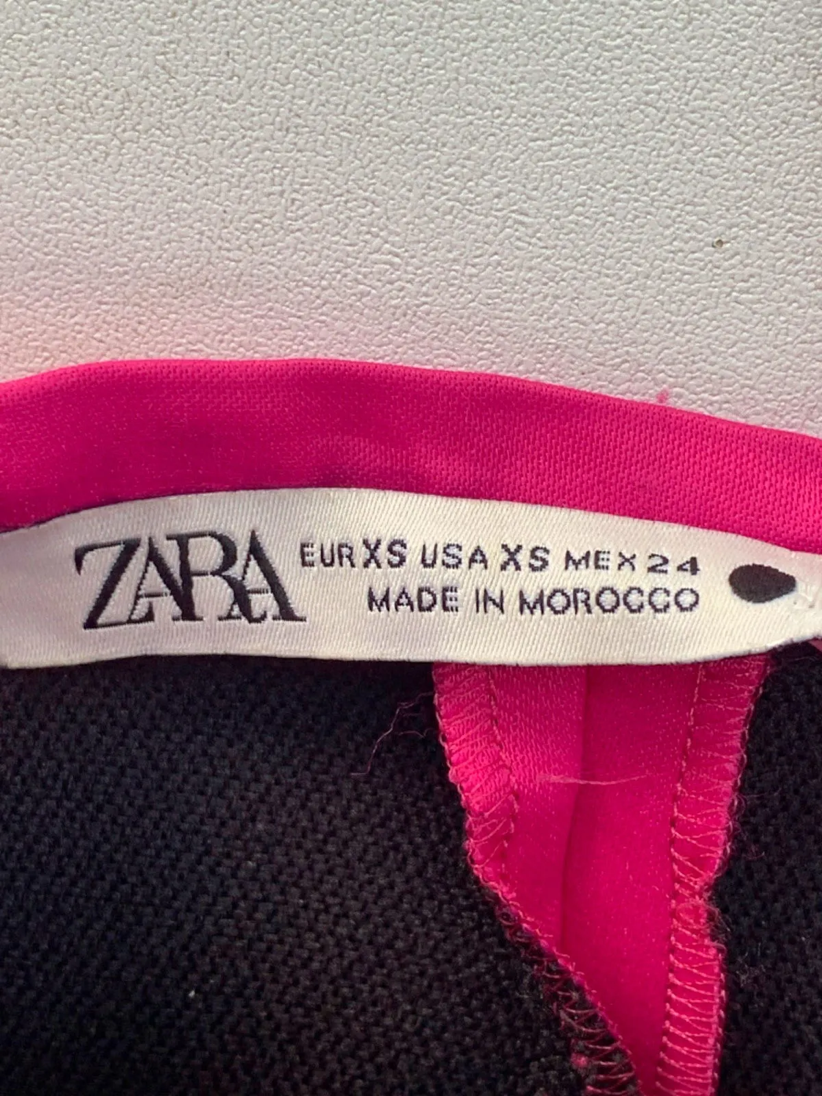 (Zara) (Pink) (Button-Front Mini Skirt) (UK XS)